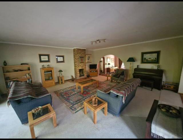 FARM FOR SALE IN LAEZONIA